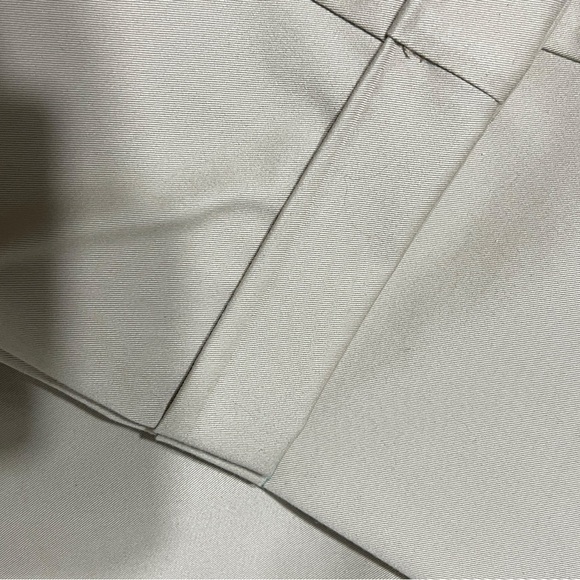 ROUND-TREE & YORKE MENS DRESS CASUAL SLACKS WITH CUFF MEASURES 54”X 29” LENGTH - Picture 13 of 14